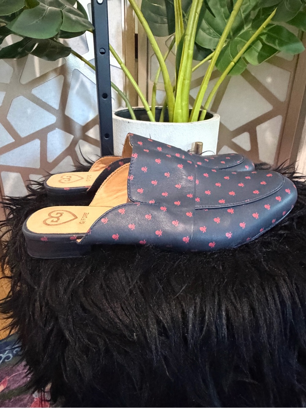 G/FORE Skull & Crossbones Leather Mule Loafers Navy Pink Women’s Slip-On 8